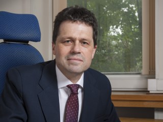 Professor Matthew Rosseinsky
